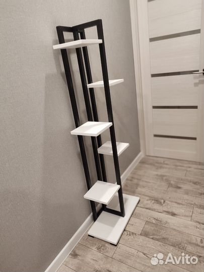 Полка для цветов напольная