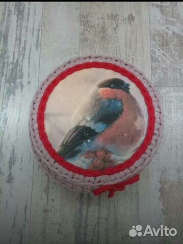 Корзиночка вязанная из трикотажной пряжи с крышкой