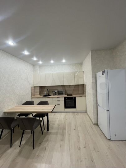 2-к. квартира, 47 м², 18/18 эт.