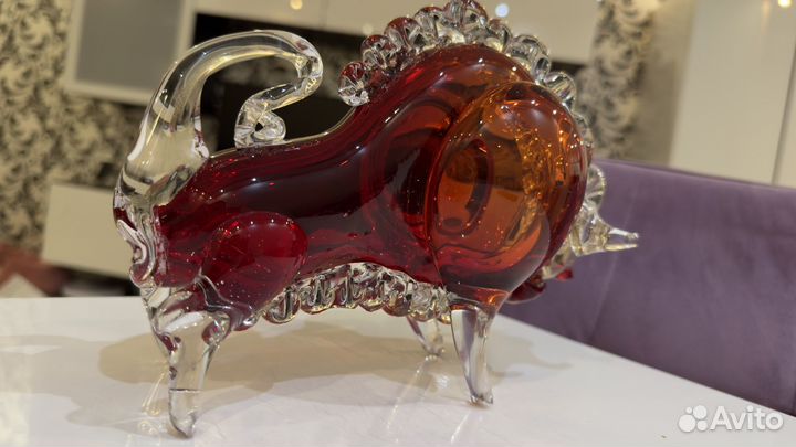 Фигурна статуэтка -бык- 