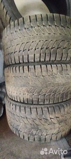 Triangle AdvanteX SUV TR259 235/40 R18