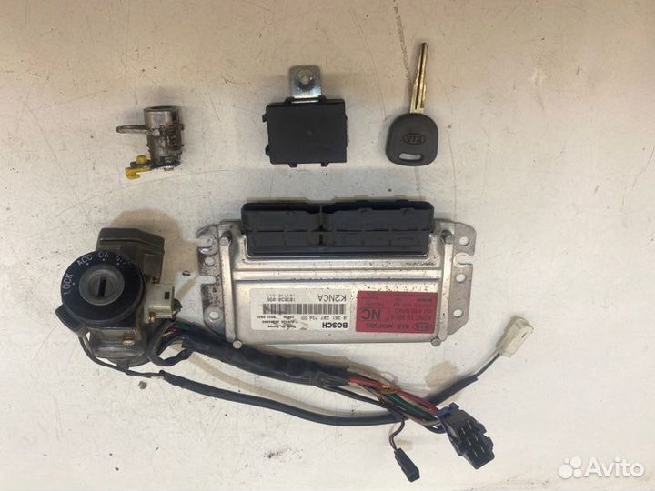 Блок управления Kia Spectra седан S6D 2006