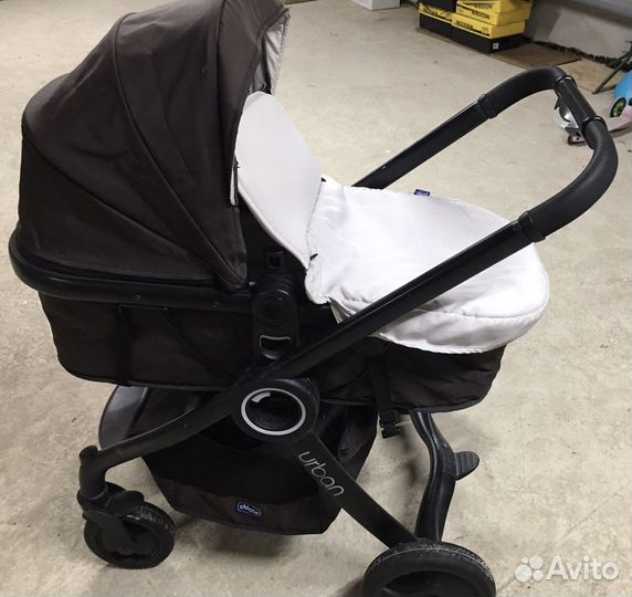 Коляска Chicco Urban Plus Crossover