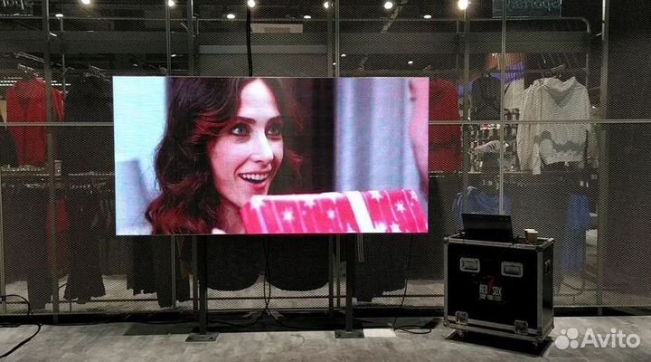 Светодиодный экран / Видеопилон / Рекламный экран