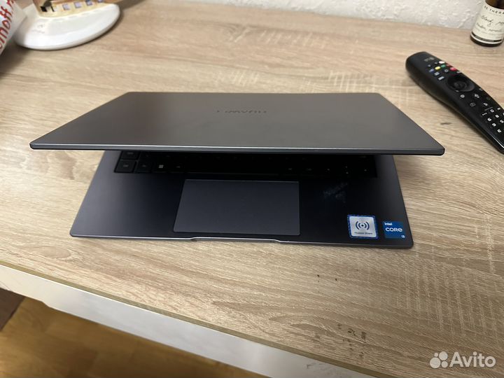 Ноутбук huawei matebook d 14