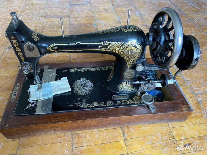 Швейная машинка Gritzner