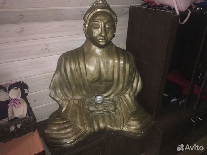 Статуэтка будды