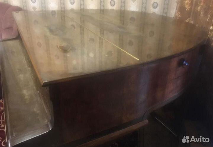 Рояль кабинетный