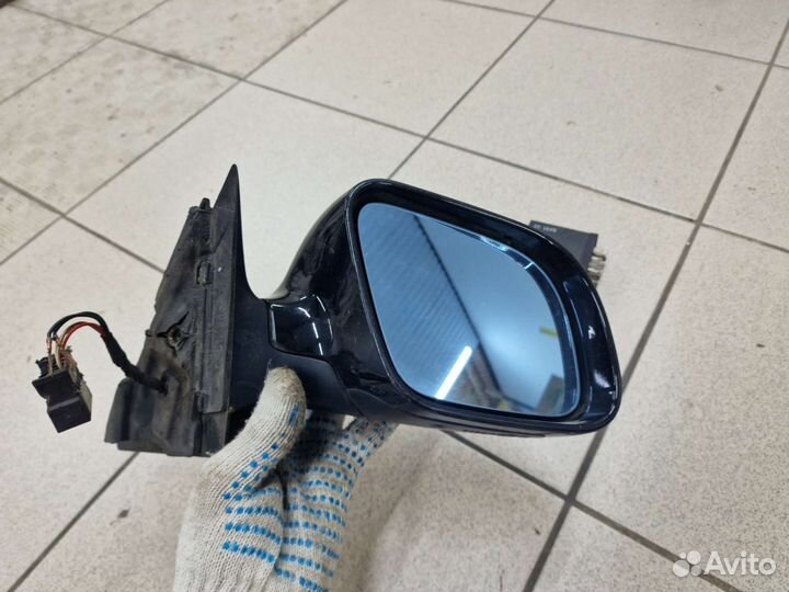 Зеркало наружнее правое малое Audi A4 B5