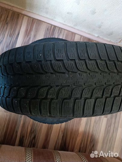 Bridgestone Blizzak LM-25 225/50 R17