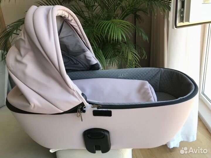 Детские коляски 3 в 1