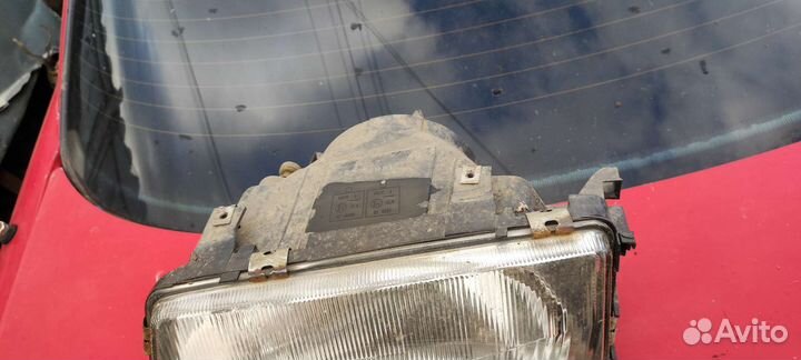 Передняя левая фара ауди 100 С3