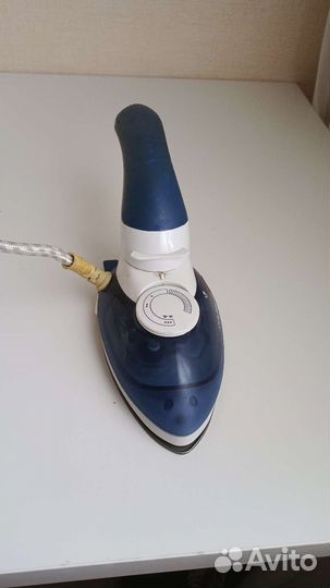 Утюг дорожный