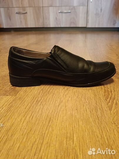 Школьные ботинки на мальчика натуральная кожа 39 р