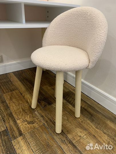 Туалетный столик для девочки