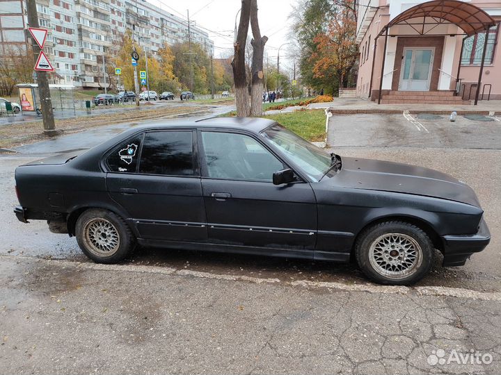 BMW 5 серия 2.5 МТ, 1990, 272 000 км