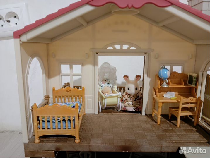 Sylvanian families сильвания домик с мебелью семья