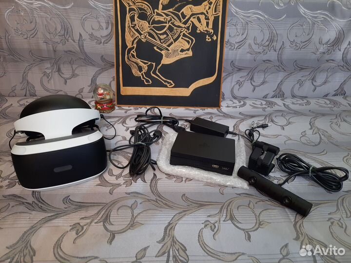 Шлем Sony PlayStation VR,2 ревизии + 5 игр