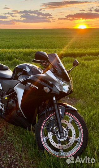 Honda CBR250R