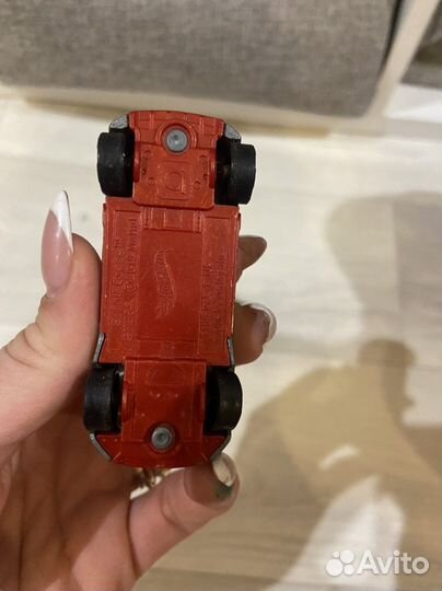 Hot wheels машинки