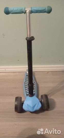 Самокат детский трехколесный