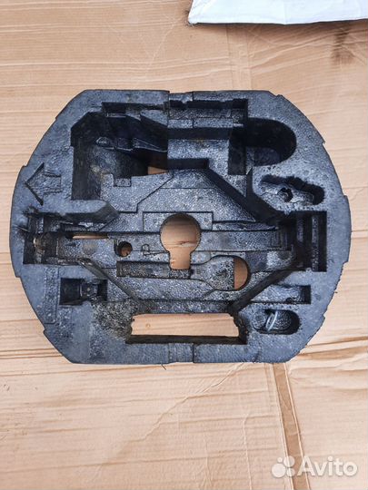 Ящик для инструмента Jetta 6 2011-2018