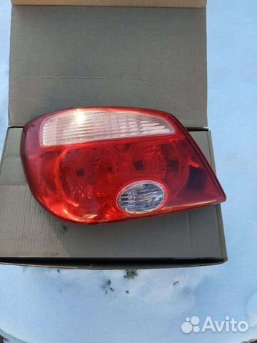 Фонарь задний левый