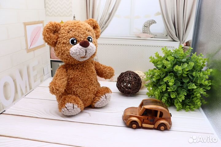 Плюшевый мишка. Вязаная игрушка