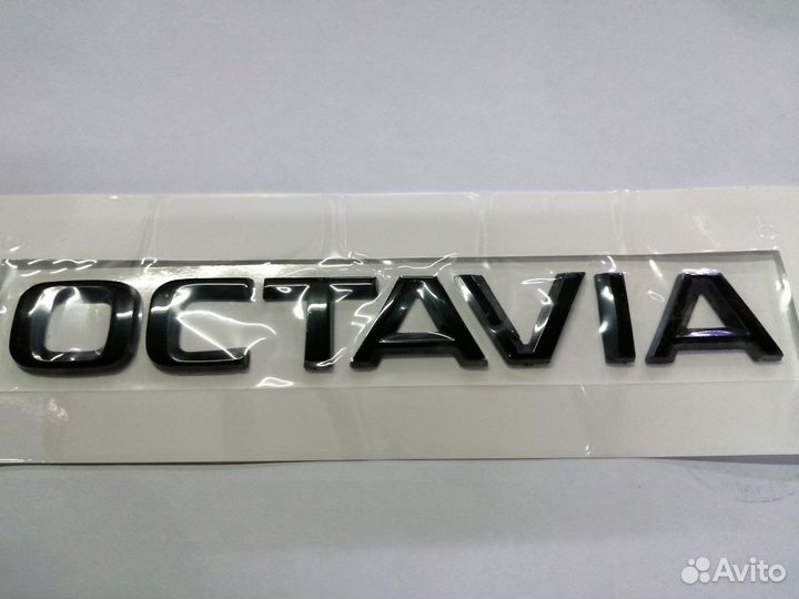 Эмблема чёрная skoda octavia kodiaq karoq