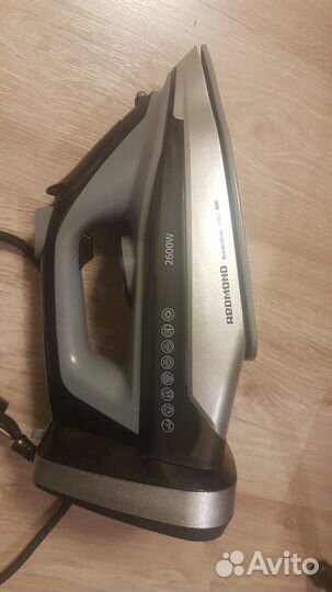 Утюг redmond