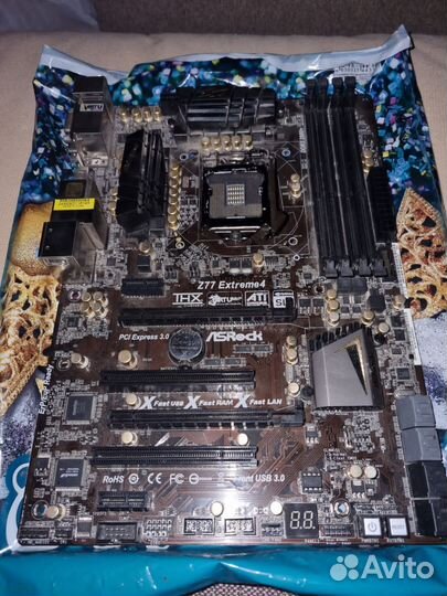 Материнская плата