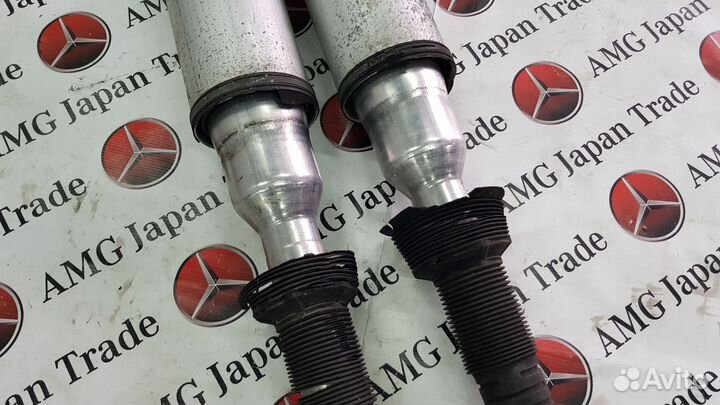 Амортизаторы задние пневмо на Mercedes-Benz W220