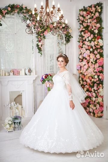 Свадебное платье