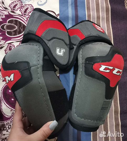 Щитки хоккейные