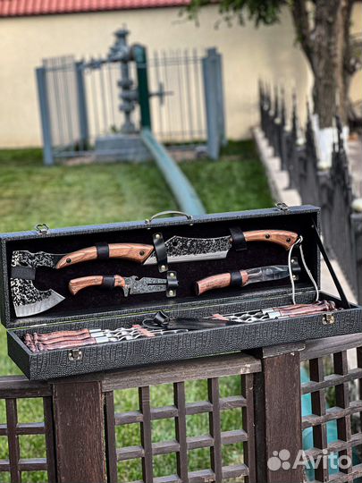 Нож из дамасской стали на подарок