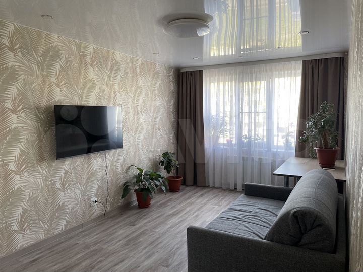 2-к. квартира, 52,4 м², 2/5 эт.