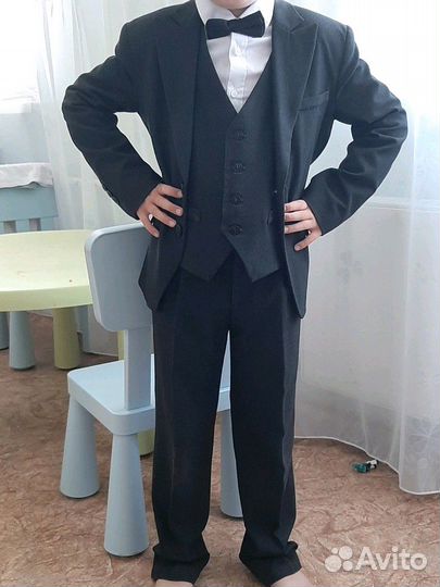 Школьный костюм тройка р128