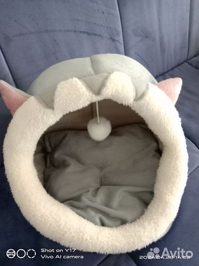 Домик лежанка для кошки 32*28*30