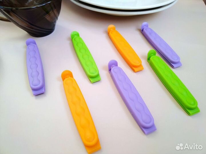 Набор посуды пакетом Чашки Тарелки Штопор Ложка