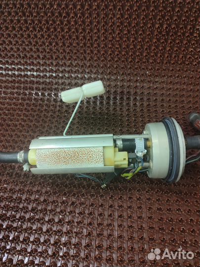 Бензонасос BRP Legend V1000