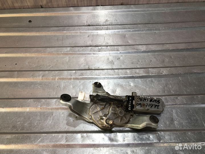 Моторчик стеклоочистителя задний Киа Рио 3