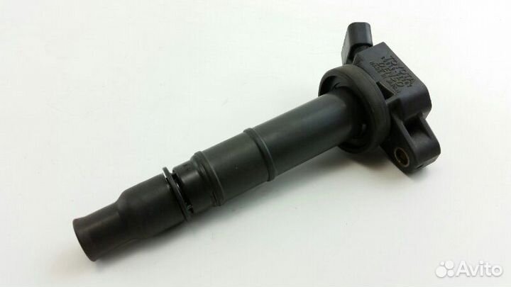 Катушка зажигания Toyota Noah AZR60 1azfse 2003