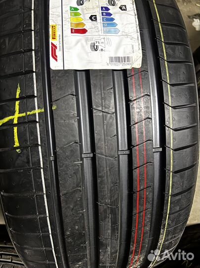 Pirelli P Zero PZ4 265/40 R20