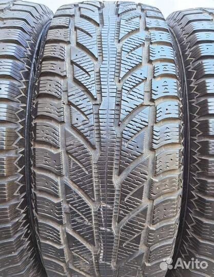 Cooper Weather-Master Van 255/65 R18 111T