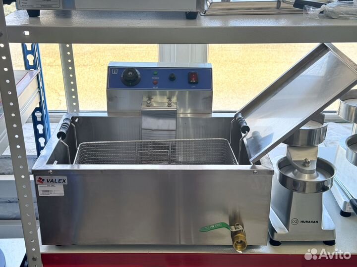 Чебуречница в ассортименте