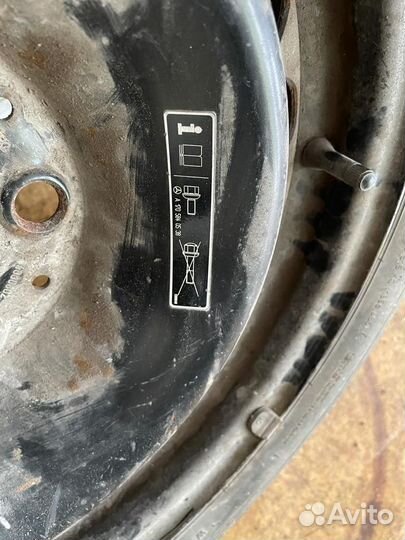 Запасное колесо Mercedes