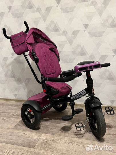 Трехколесный велосипед с родительской ручкой