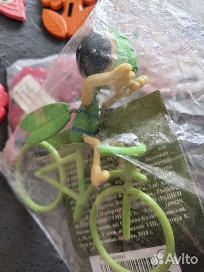 Крючки и штекер декоративные