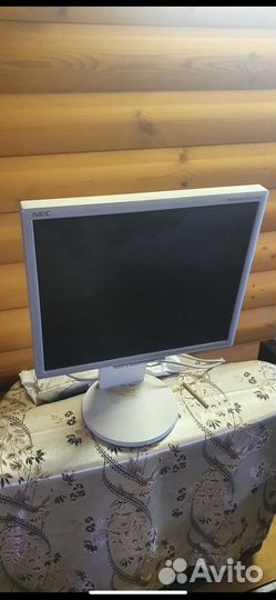 Монитор NEC MultiSync LCD 1770 NX