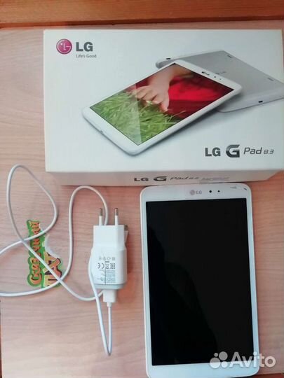 Планшет LG G pad 8.3 V 500